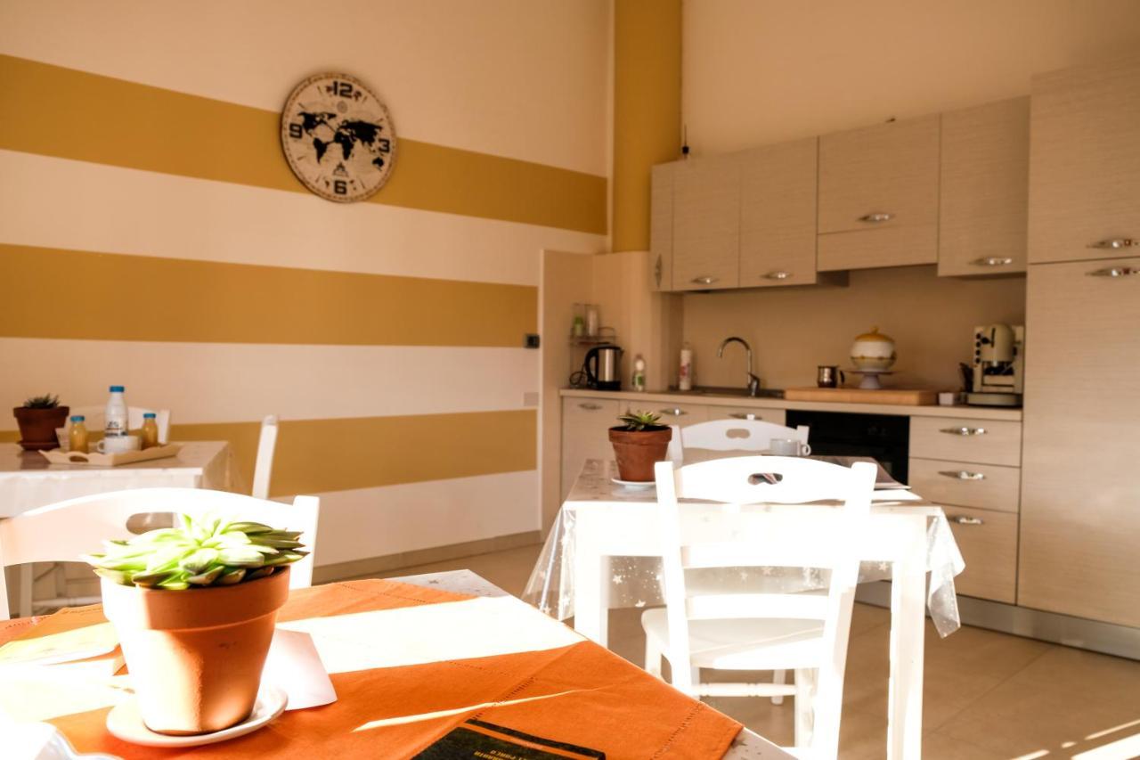 L&B Bed And Breakfast Теранова ди Полино Екстериор снимка